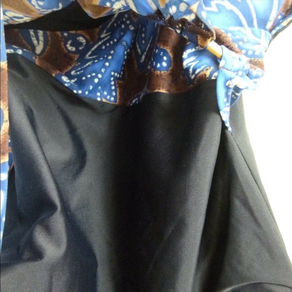 Blue Floral Swimsuit - Picture 6 of 11